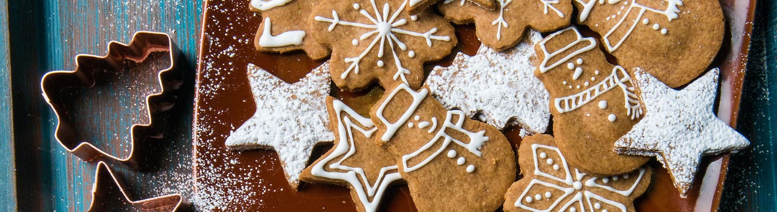 Baked Gingerbread Cookies