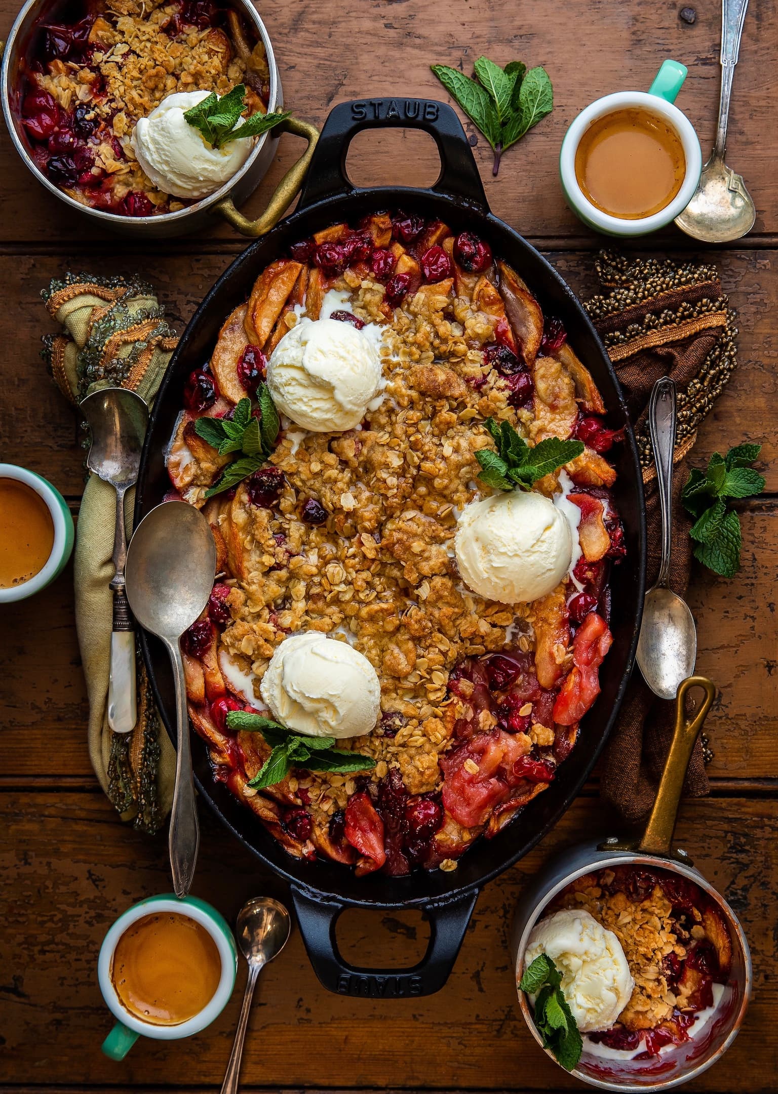 Apple Cranberry Ginger Crisp