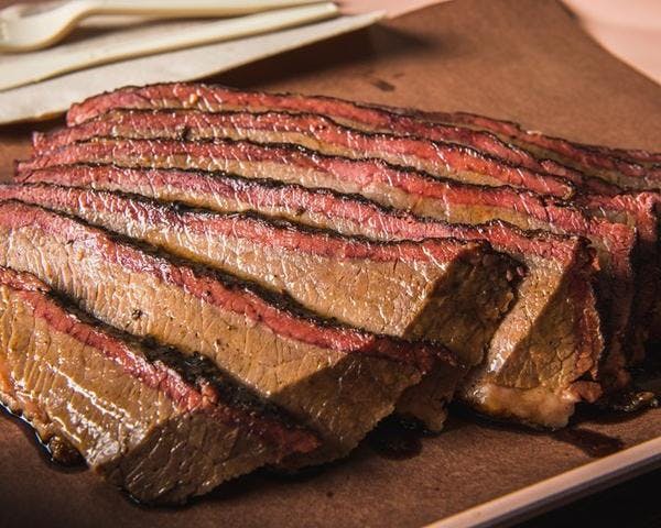 HOW TO MAKE THE BEST SMOKED BEEF BRISKET