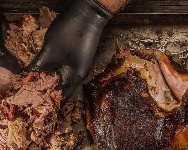 HOW TO MAKE THE BEST PULLED PORK